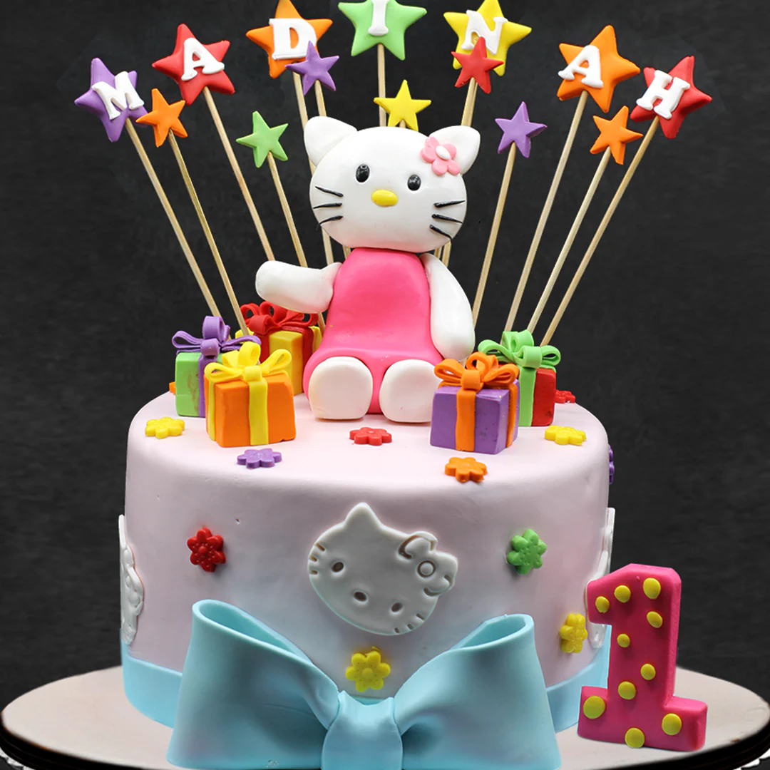 Hello Kitty Theme Fondant Cake - Image 2